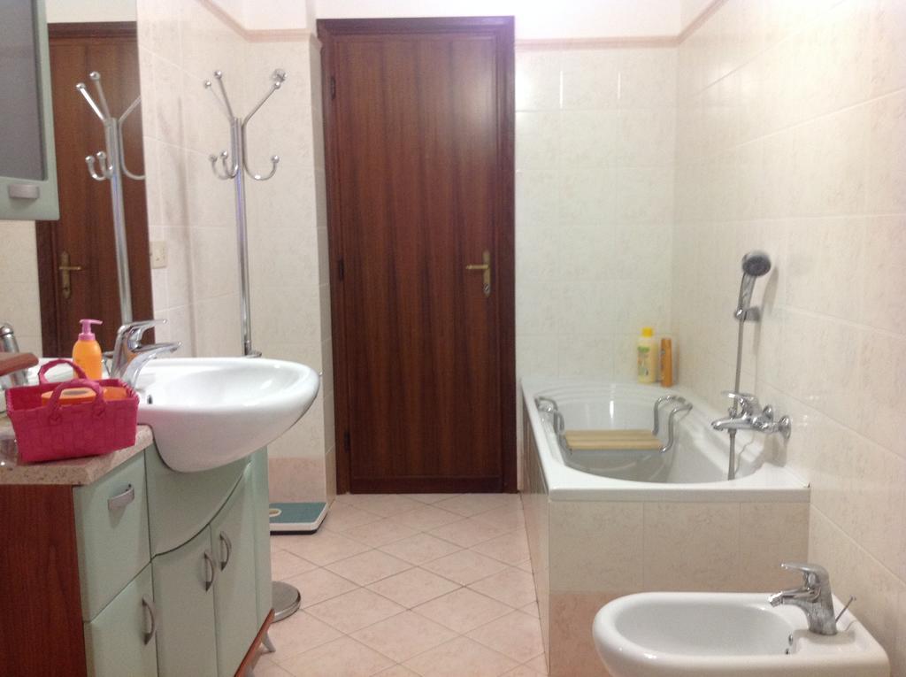 Orange Holiday Home Торваяніка Екстер'єр фото