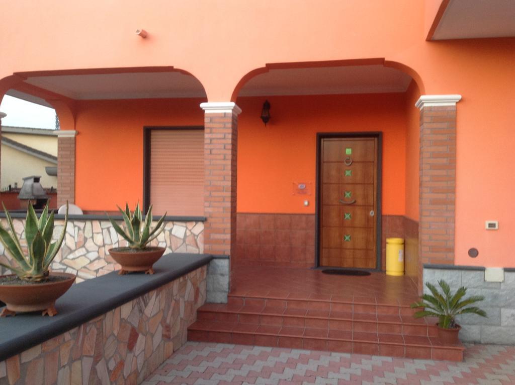 Orange Holiday Home Торваяніка Екстер'єр фото